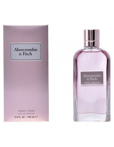 Parfum Femme First Instinct Abercrombie & Fitch EDP brillant des détails fins